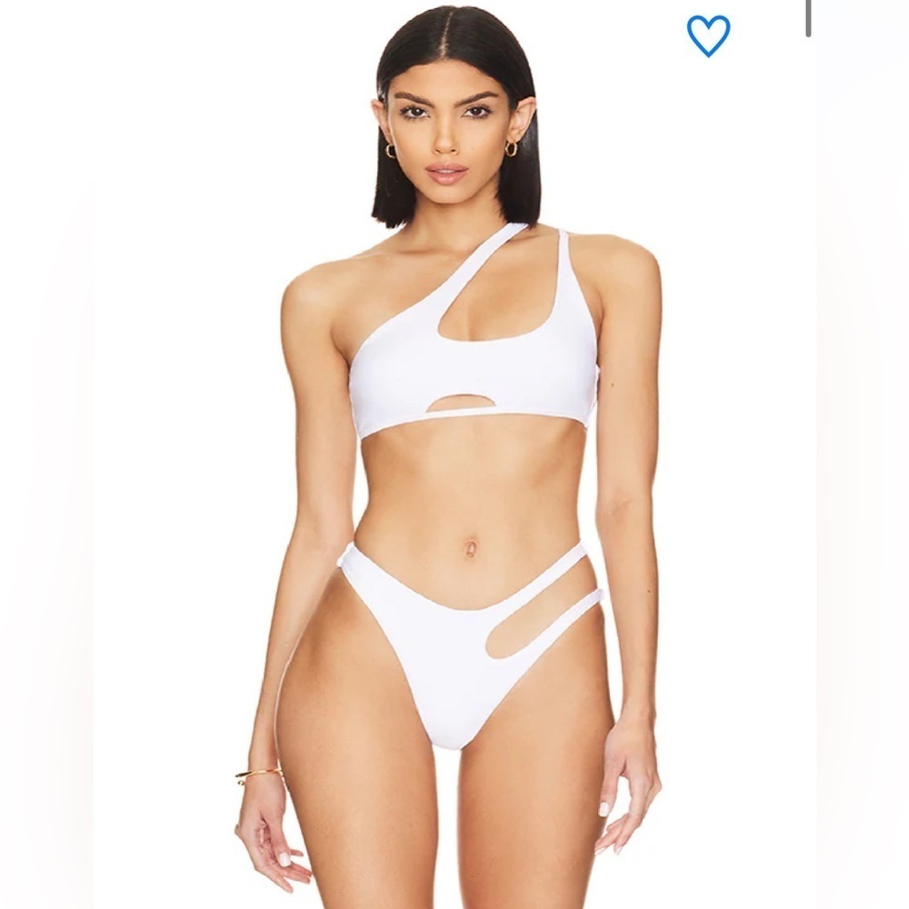 Superdown NWT misty bikini top white strappy women’s size medium